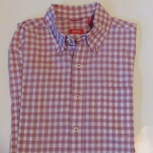 Izod button down shirt classic fit medium